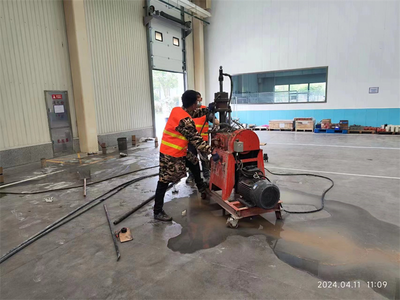 港北厂房地面下沉塌陷注浆加固施工